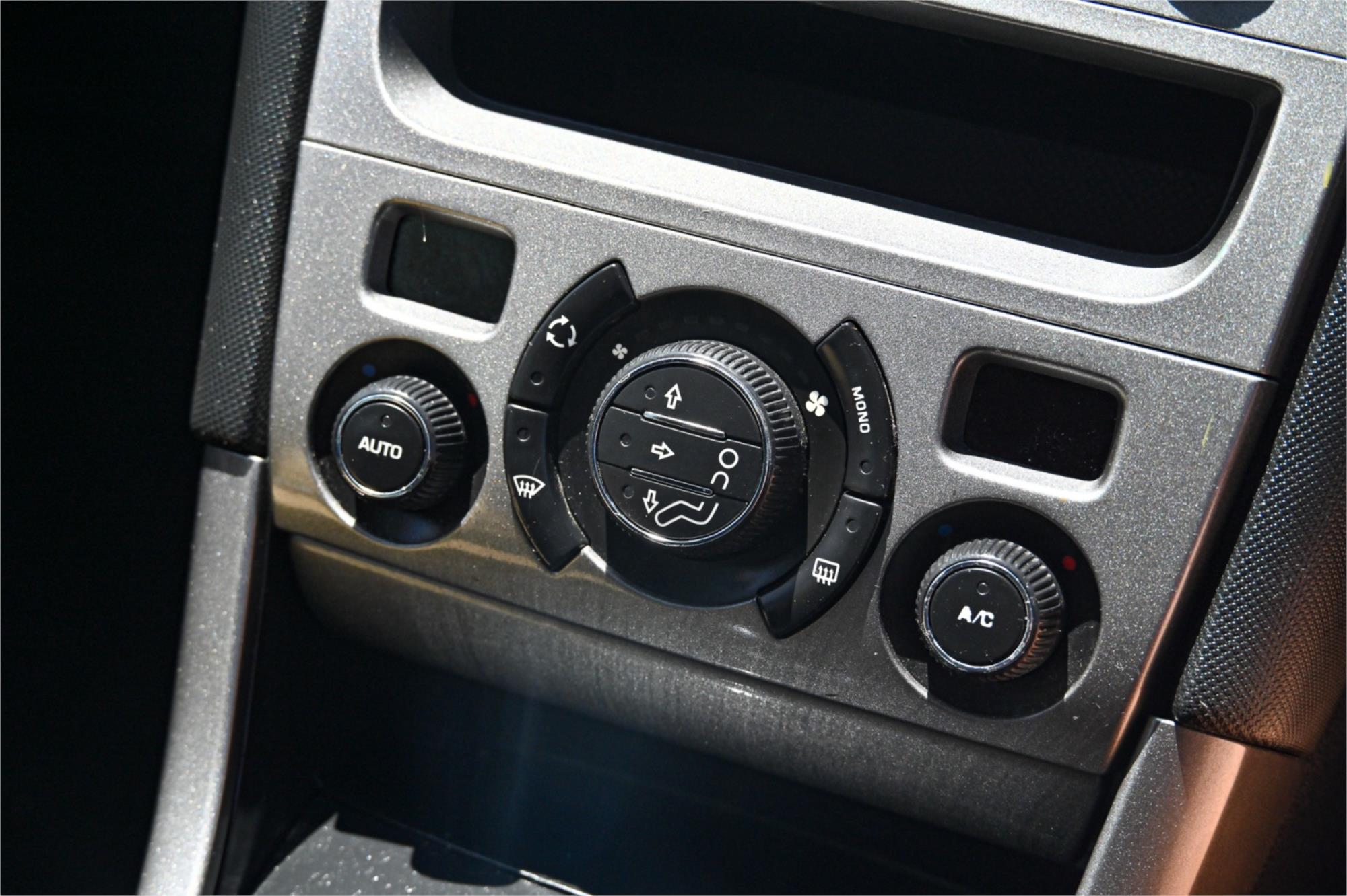 2009 PEUGEOT 308 TOURING XSE 4 SP AUTOMATIC 4D WAGON