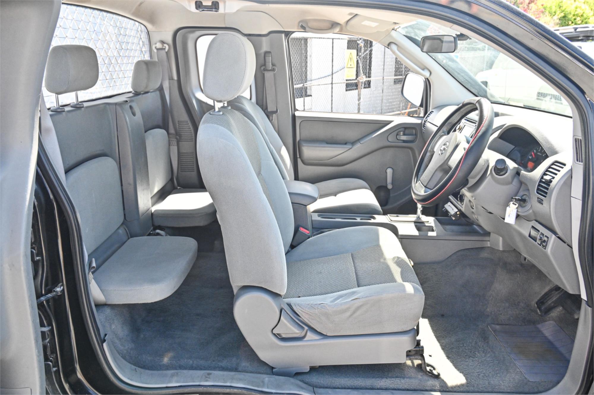 2009 NISSAN NAVARA D40 RX (4x4) 5 SP AUTOMATIC KING C/CHAS