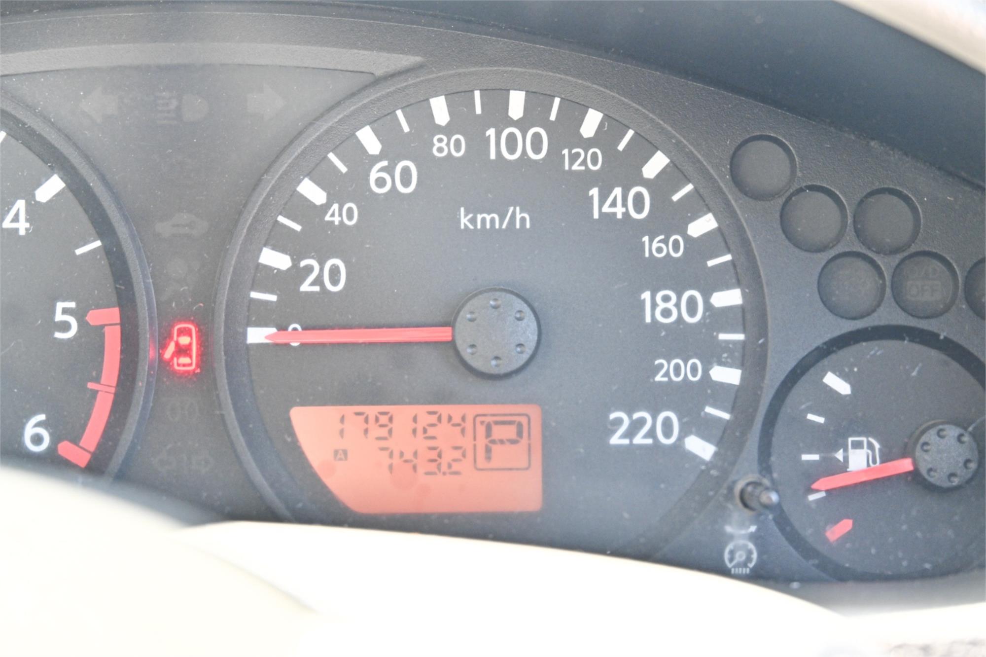 2009 NISSAN NAVARA D40 RX (4x4) 5 SP AUTOMATIC KING C/CHAS