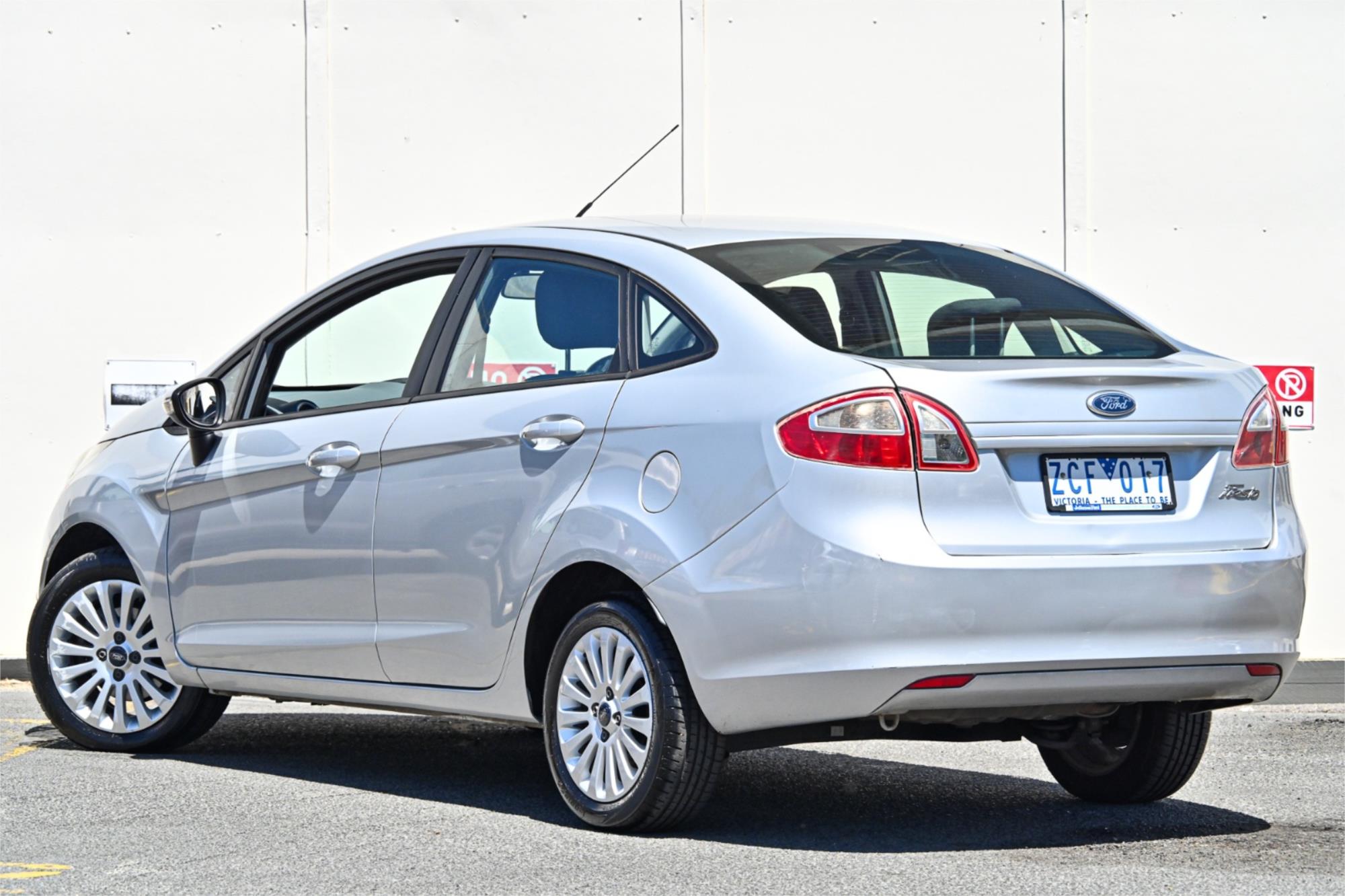 2010 FORD FIESTA WT LX 6 SP AUTOMATIC 4D SEDAN