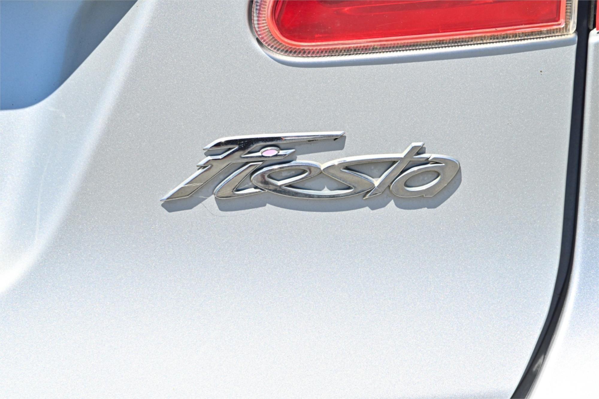 2010 FORD FIESTA WT LX 6 SP AUTOMATIC 4D SEDAN