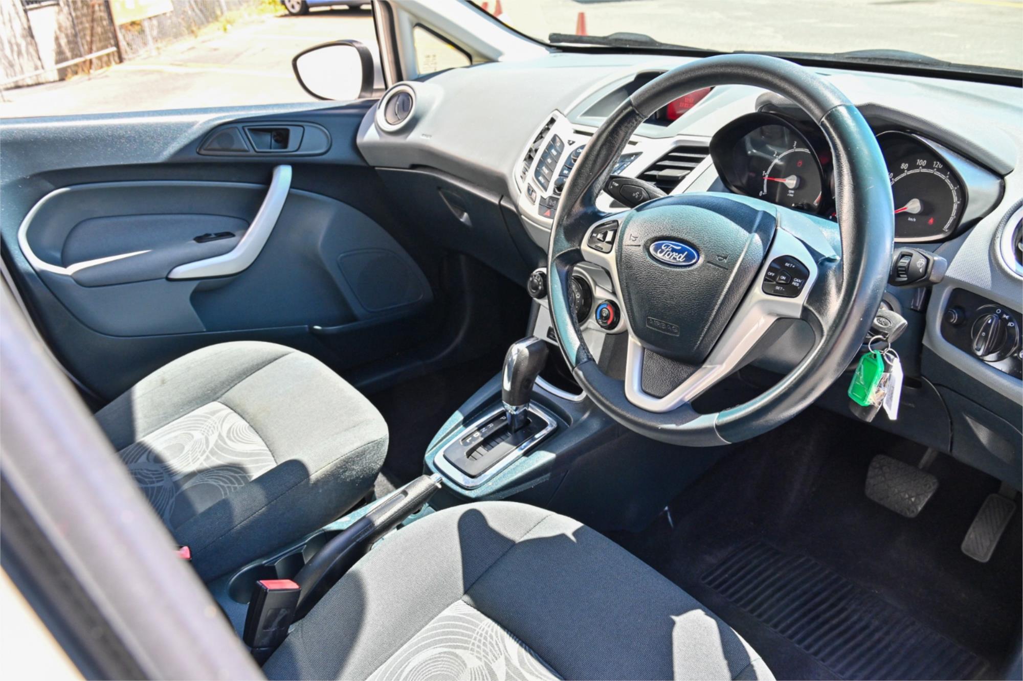 2010 FORD FIESTA WT LX 6 SP AUTOMATIC 4D SEDAN
