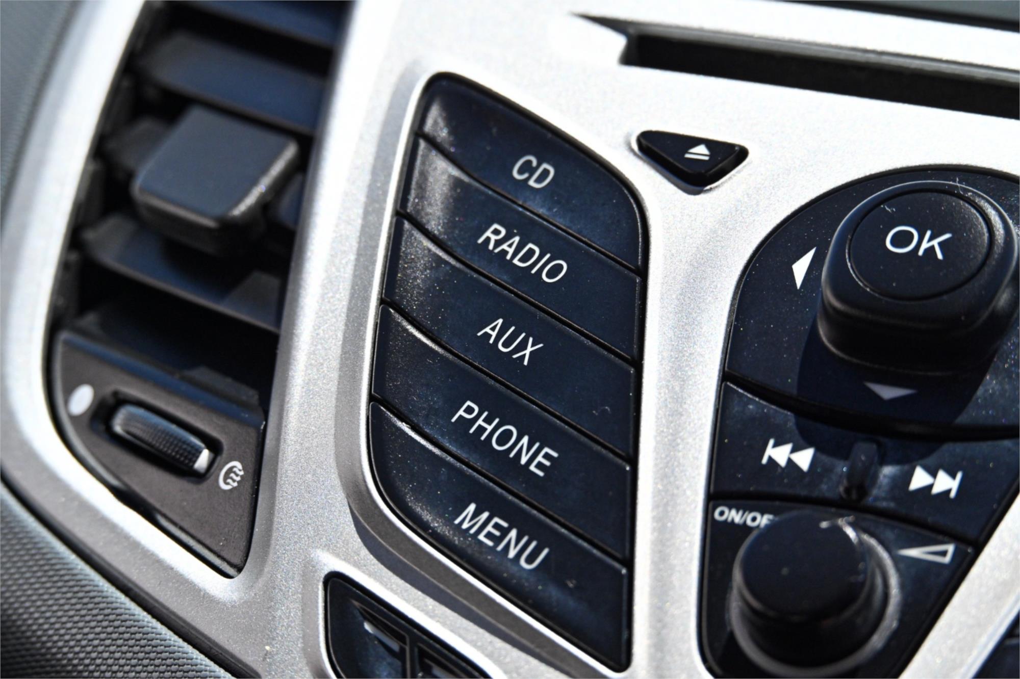 2010 FORD FIESTA WT LX 6 SP AUTOMATIC 4D SEDAN