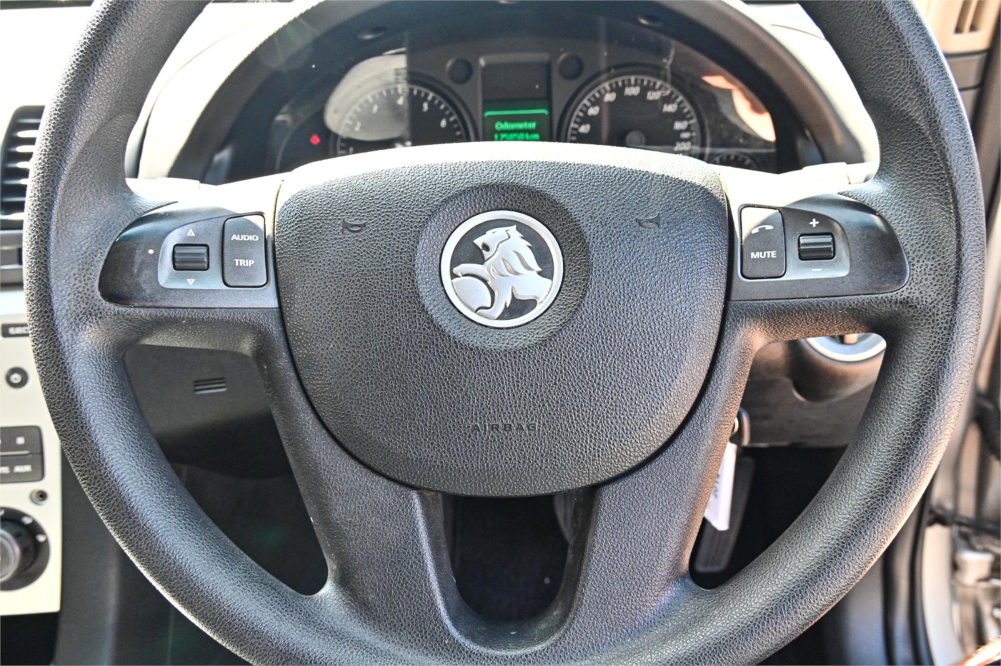 2006 HOLDEN COMMODORE VE SV6 5 SP AUTOMATIC 4D SEDAN