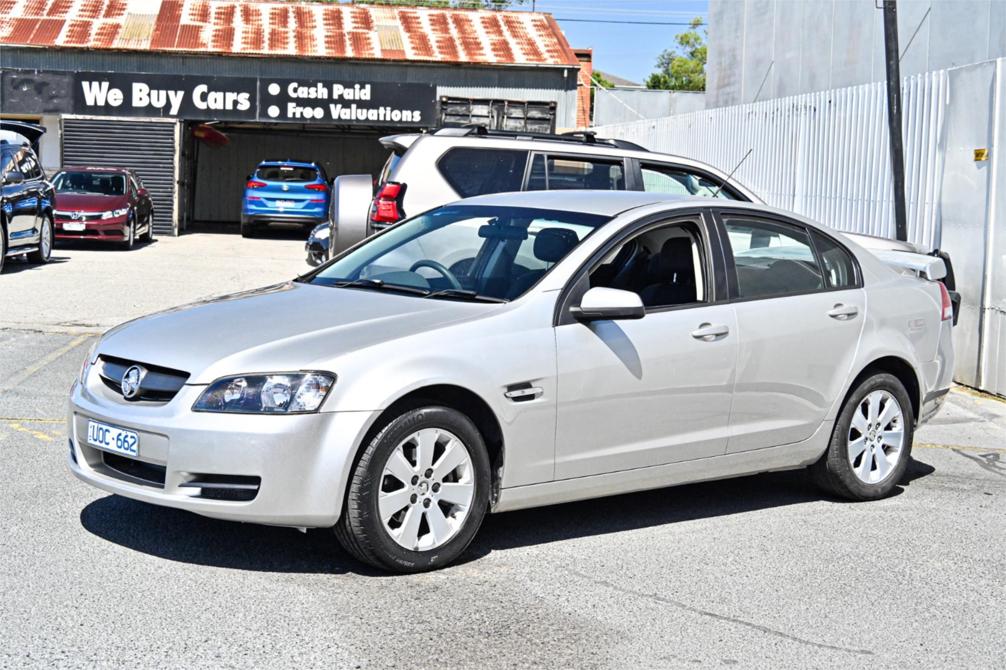 2006 HOLDEN COMMODORE VE SV6 5 SP AUTOMATIC 4D SEDAN