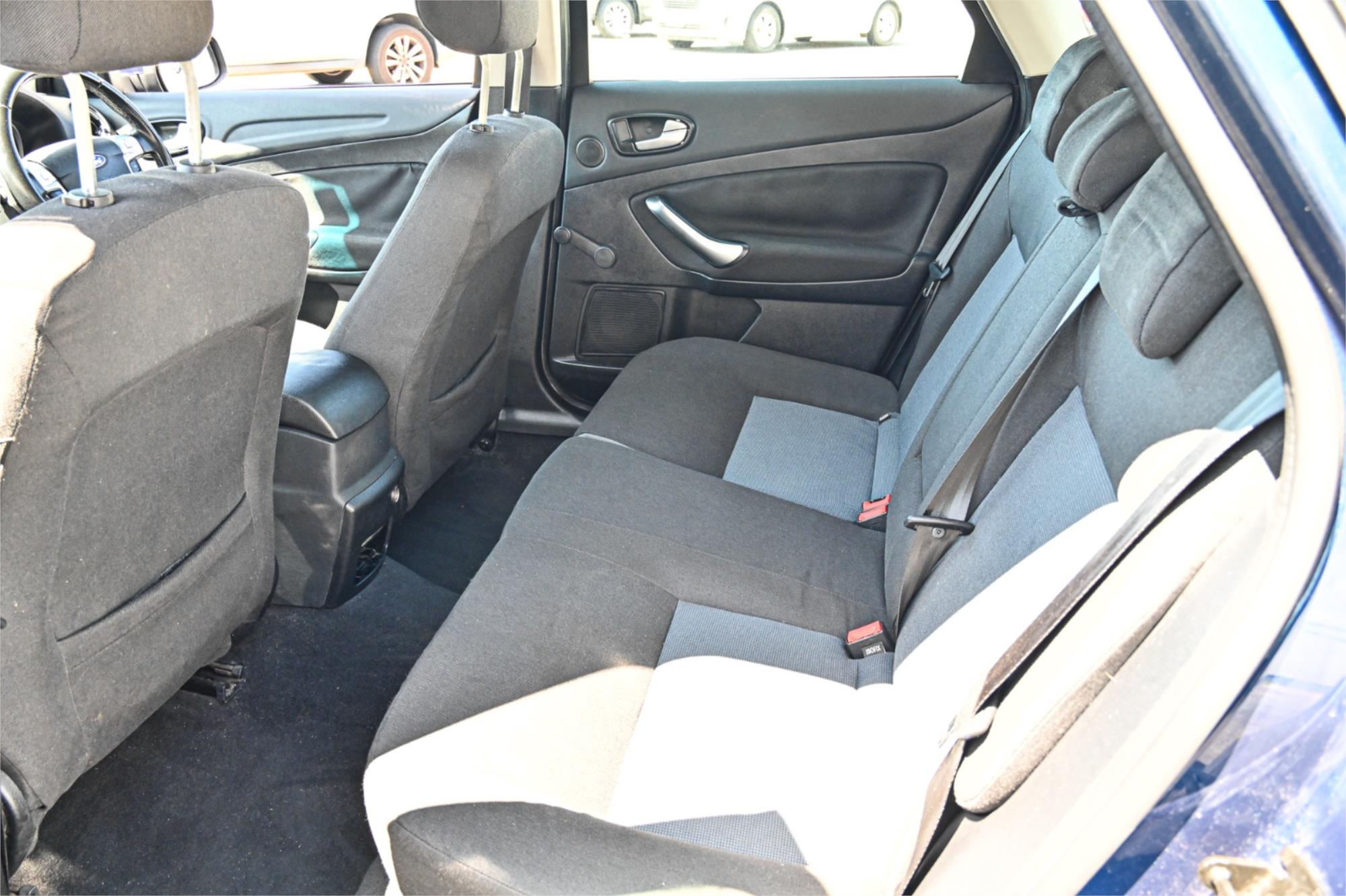 2010 FORD MONDEO MB LX 6 SP AUTOMATIC 5D HATCHBACK