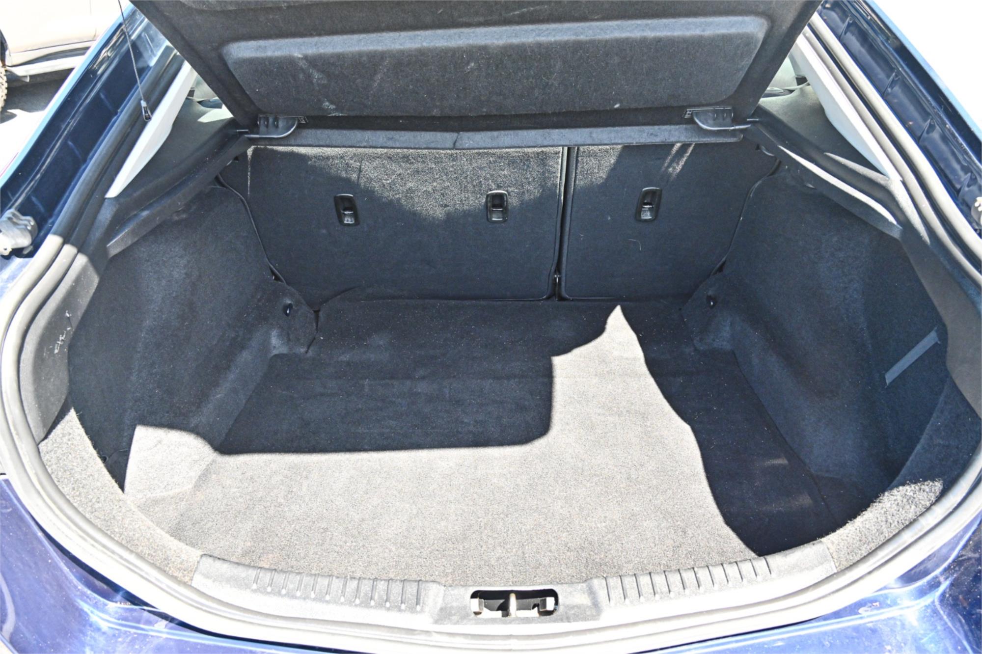 2010 FORD MONDEO MB LX 6 SP AUTOMATIC 5D HATCHBACK