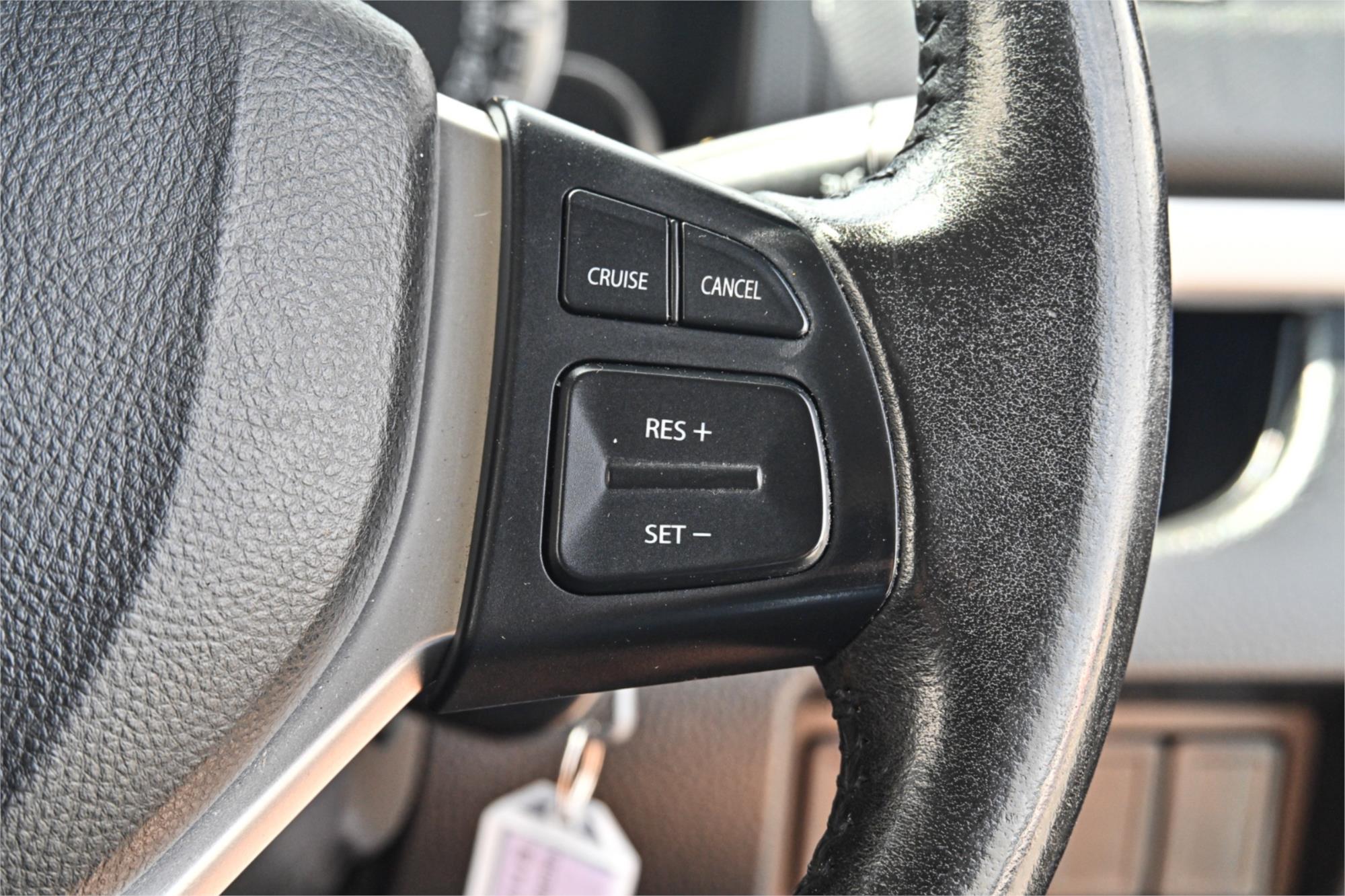 2014 SUZUKI SWIFT FZ MY13 GL 5 SP MANUAL 5D HATCHBACK
