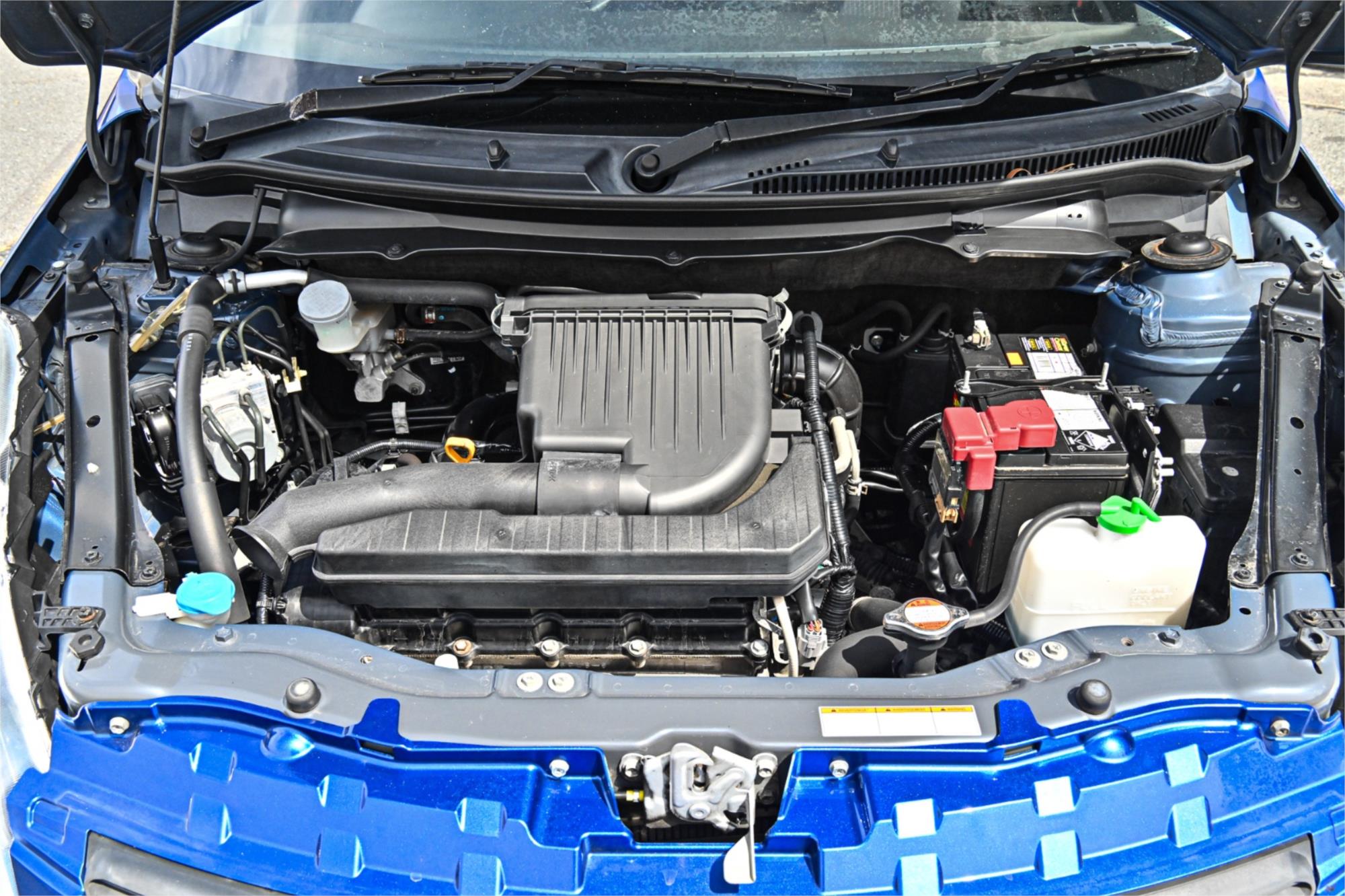 2014 SUZUKI SWIFT FZ MY13 GL 5 SP MANUAL 5D HATCHBACK