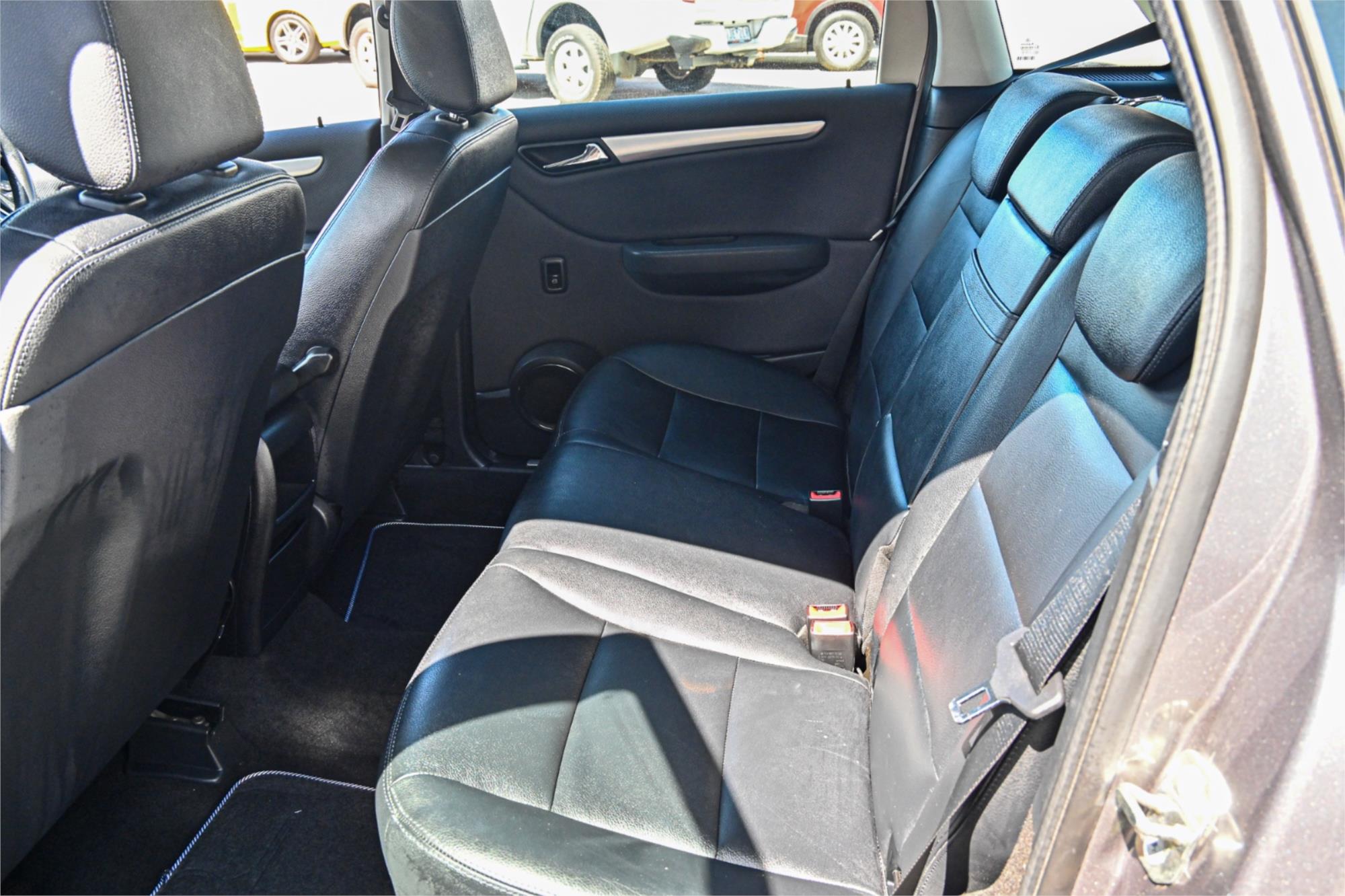 2011 MERCEDES-BENZ B180 245 MY10 CDI CONTINUOUS VARIABLE 5D HATCHBACK