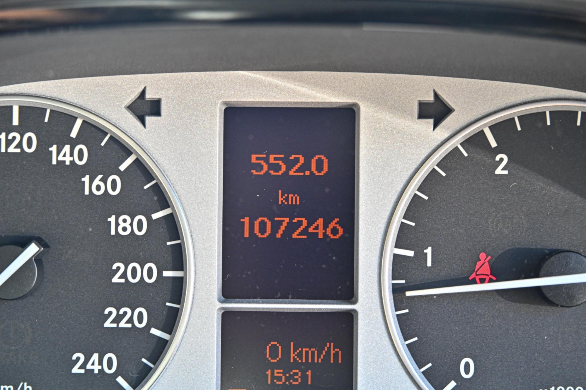 2011 MERCEDES-BENZ B180 245 MY10 CDI CONTINUOUS VARIABLE 5D HATCHBACK