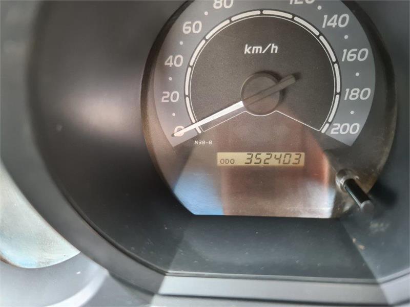 2007 TOYOTA HILUX KUN26R SR MANUAL CAB CHASSIS
