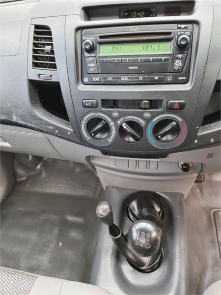 2007 TOYOTA HILUX KUN26R SR MANUAL CAB CHASSIS