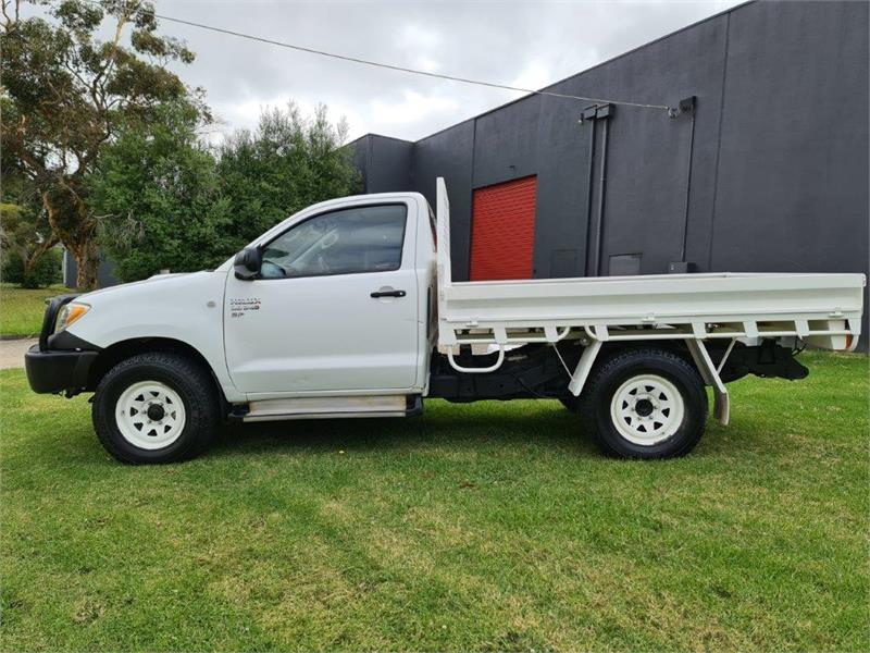 2007 TOYOTA HILUX KUN26R SR MANUAL CAB CHASSIS