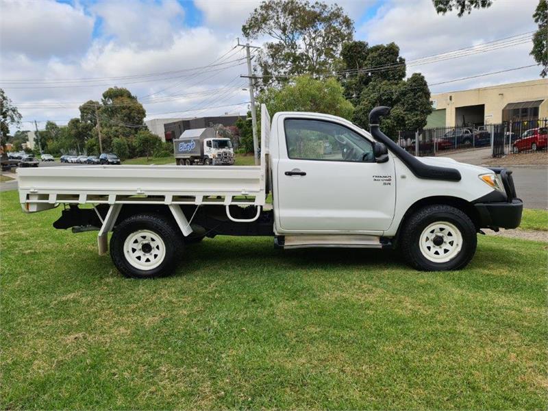 2007 TOYOTA HILUX KUN26R SR MANUAL CAB CHASSIS