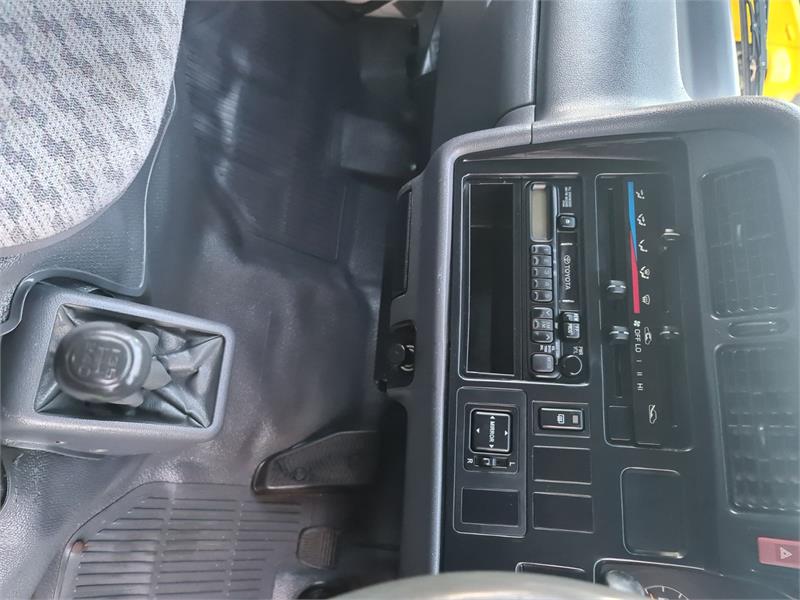 2001 TOYOTA HIACE RZH103R MANUAL VAN