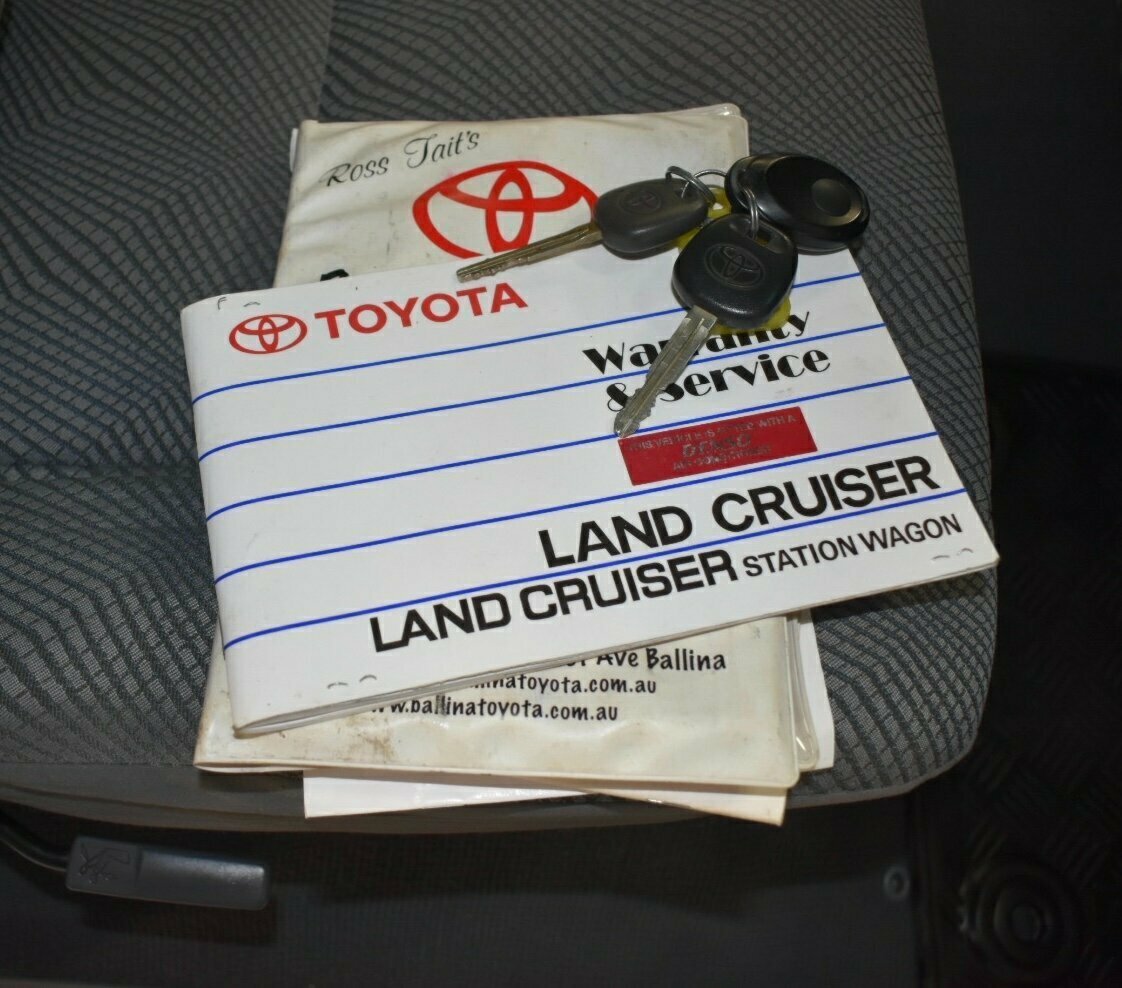 2009 TOYOTA LANDCRUISER VDJ79R GXL (4X4) 5 SP MANUAL 2D CAB CHASSIS