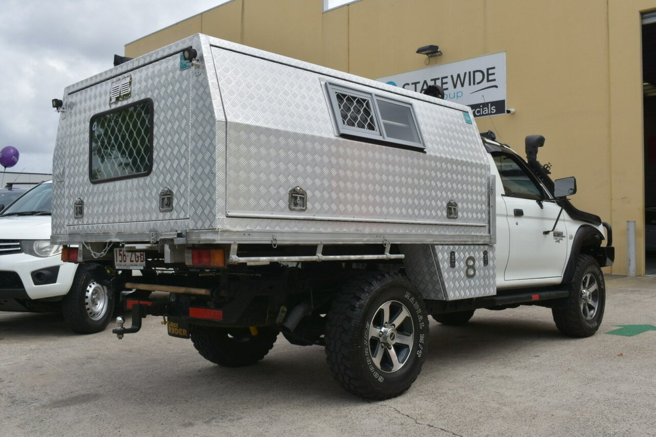 2005 MITSUBISHI TRITON MK MY05 GLX (4X4) 5 SP MANUAL 4X4 2D CAB CHASSIS