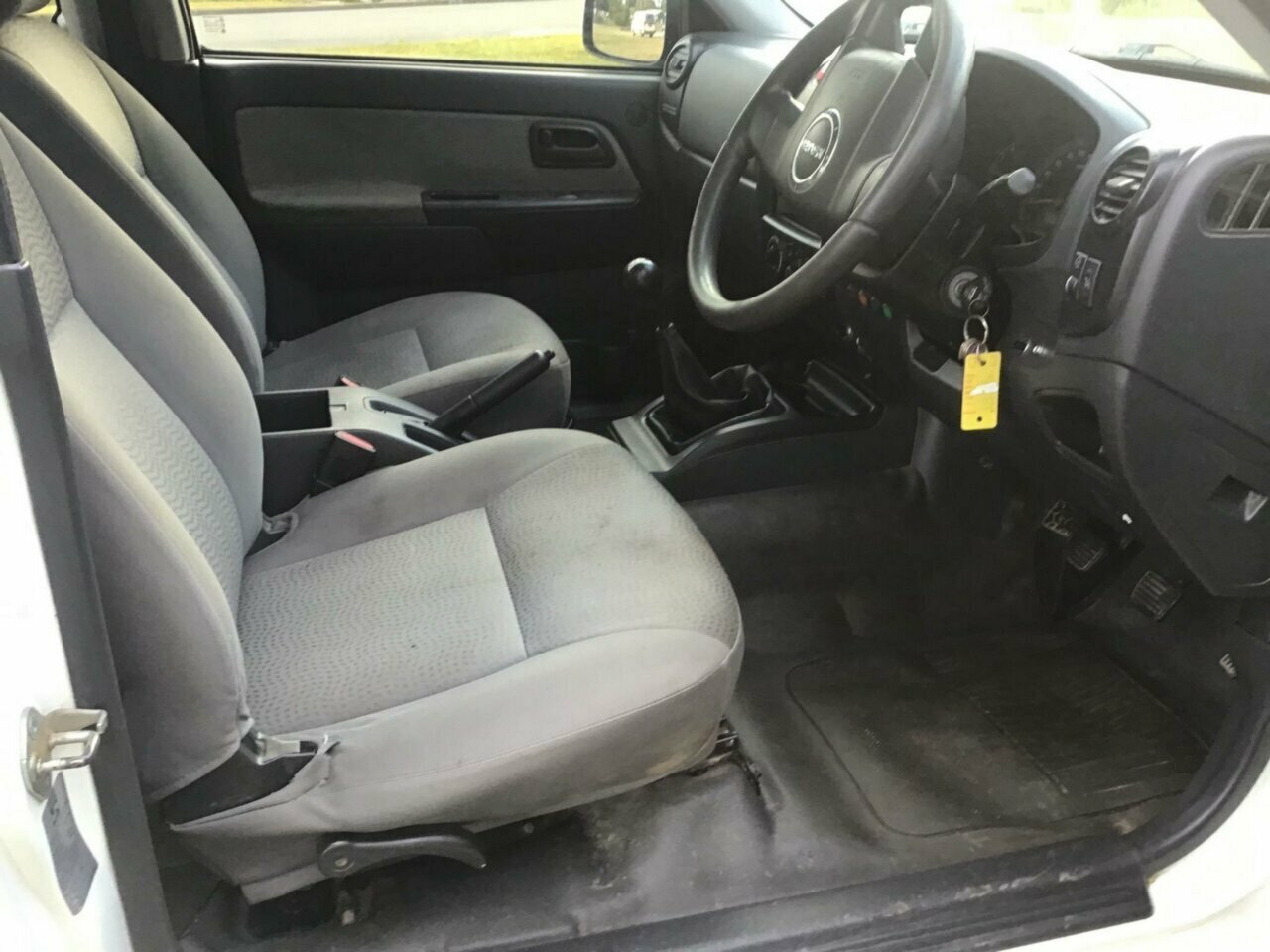 2011 ISUZU D-MAX SX CAB CHASSIS SPACE CAB 2DR MAN 5SP 4X4 3.0DT MANUAL CAB CHASSIS