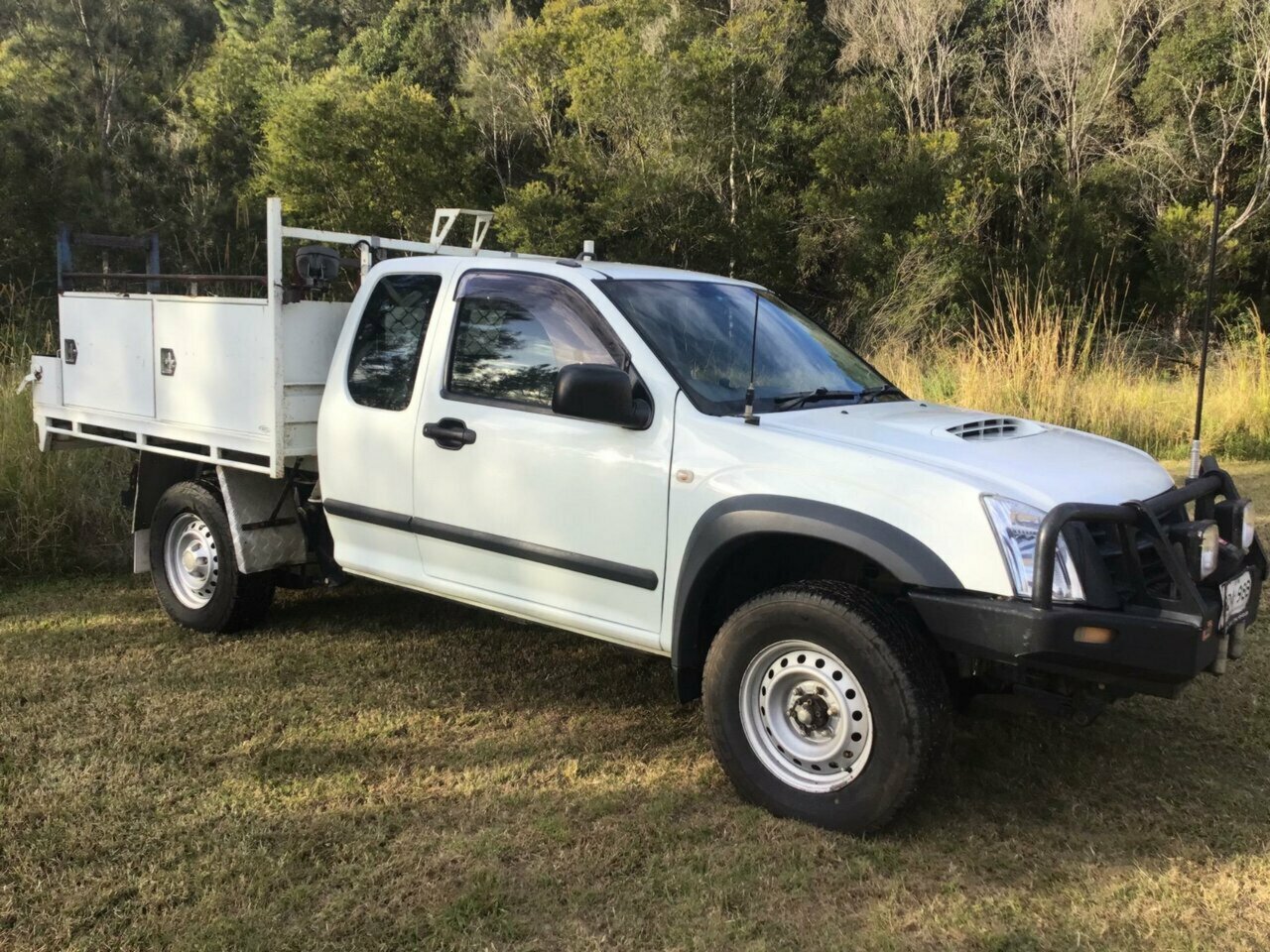 2011 ISUZU D-MAX SX CAB CHASSIS SPACE CAB 2DR MAN 5SP 4X4 3.0DT MANUAL CAB CHASSIS