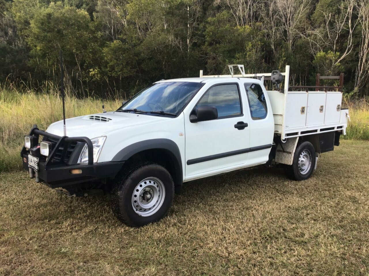 2011 ISUZU D-MAX SX CAB CHASSIS SPACE CAB 2DR MAN 5SP 4X4 3.0DT MANUAL CAB CHASSIS