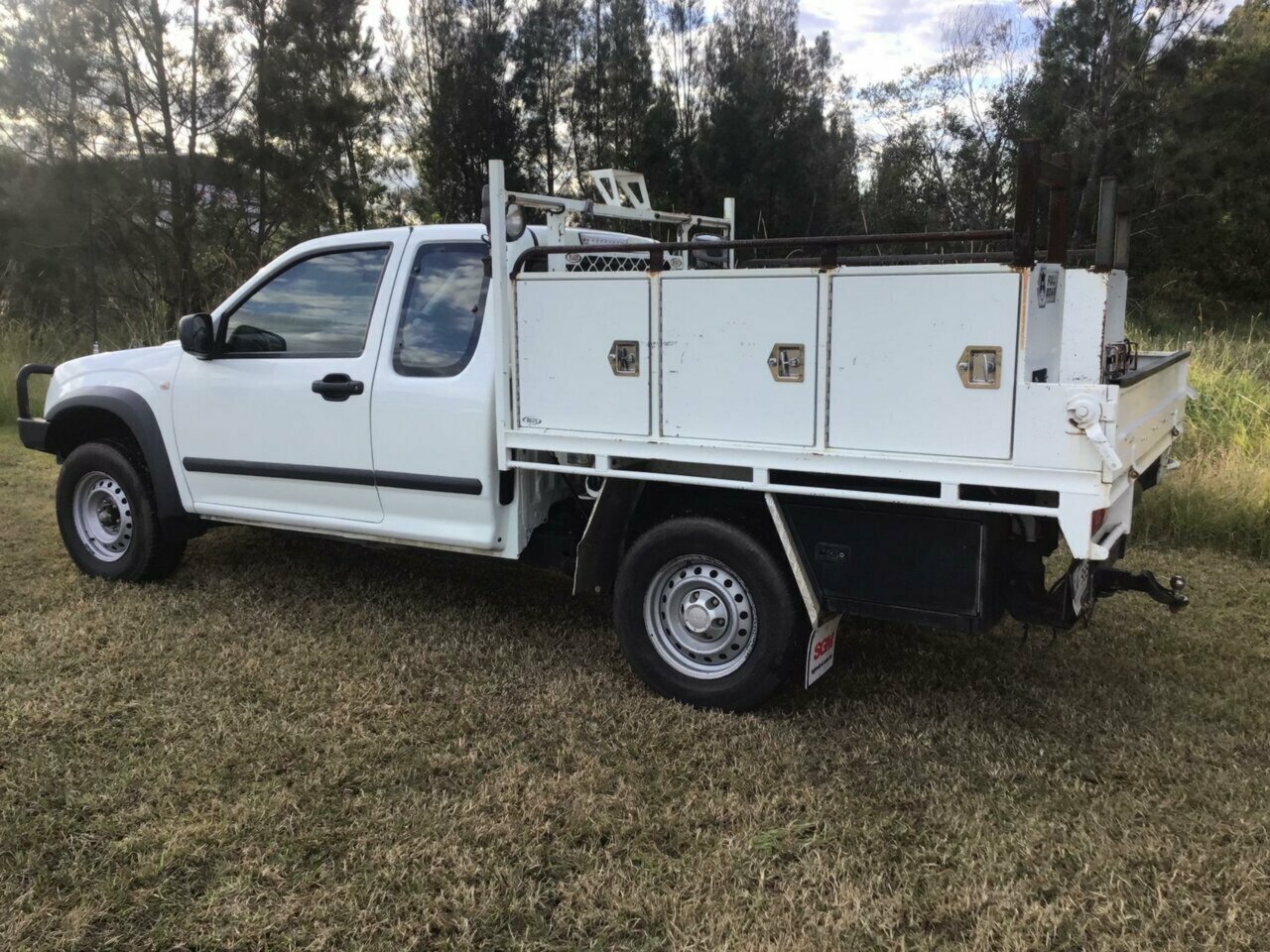 2011 ISUZU D-MAX SX CAB CHASSIS SPACE CAB 2DR MAN 5SP 4X4 3.0DT MANUAL CAB CHASSIS