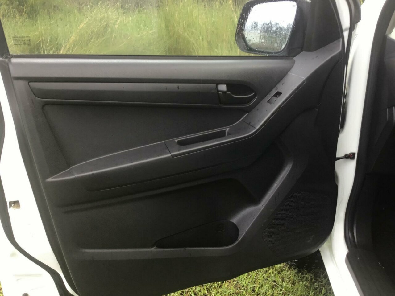 2015 ISUZU D-MAX SX 4DR MAN 5SP 4X4 3.0DT MY15 SPACE CAB UTILITY