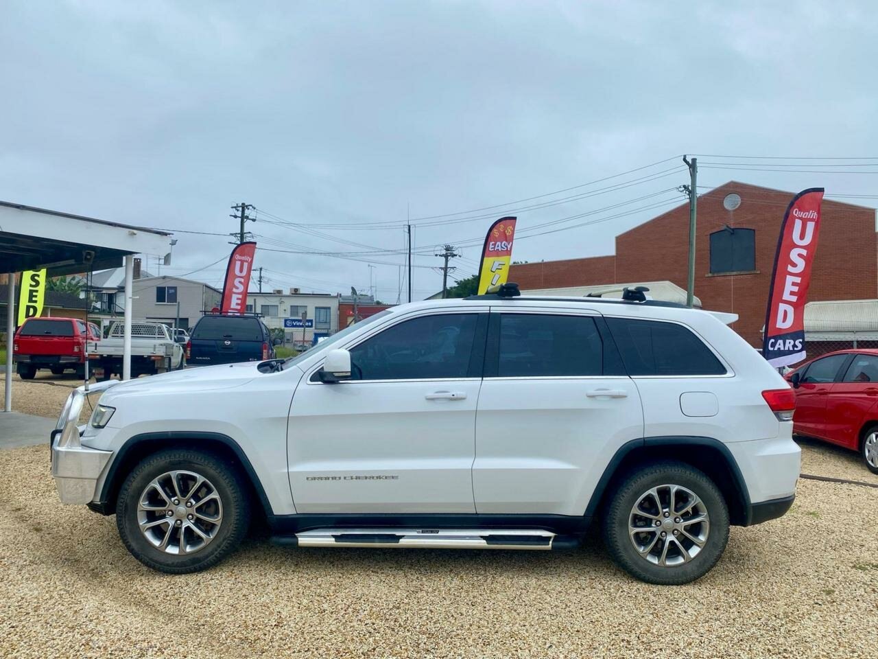 2014 JEEP GRAND CHEROKEE WK MY14 LAREDO (4x4) 8 SP AUTOMATIC 4D WAGON