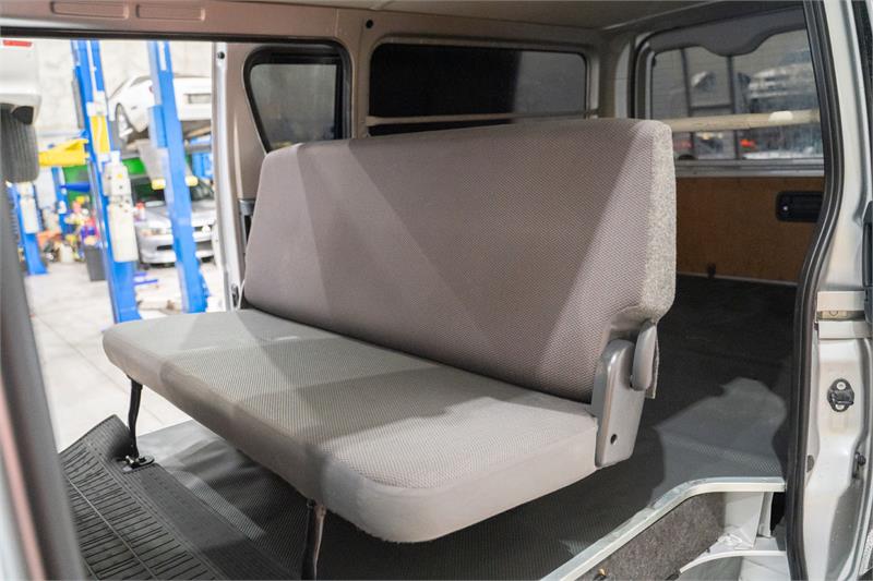 2013 TOYOTA HIACE KDH201R MY12 UPGRADE LWB 4 SP AUTOMATIC 4D VAN