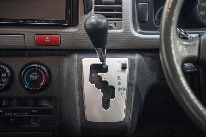 2013 TOYOTA HIACE KDH201R MY12 UPGRADE LWB 4 SP AUTOMATIC 4D VAN
