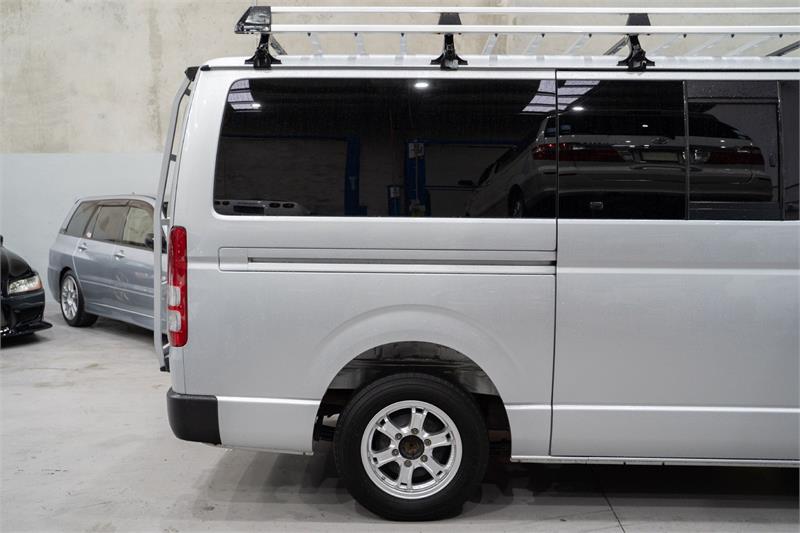 2013 TOYOTA HIACE KDH201R MY12 UPGRADE LWB 4 SP AUTOMATIC 4D VAN