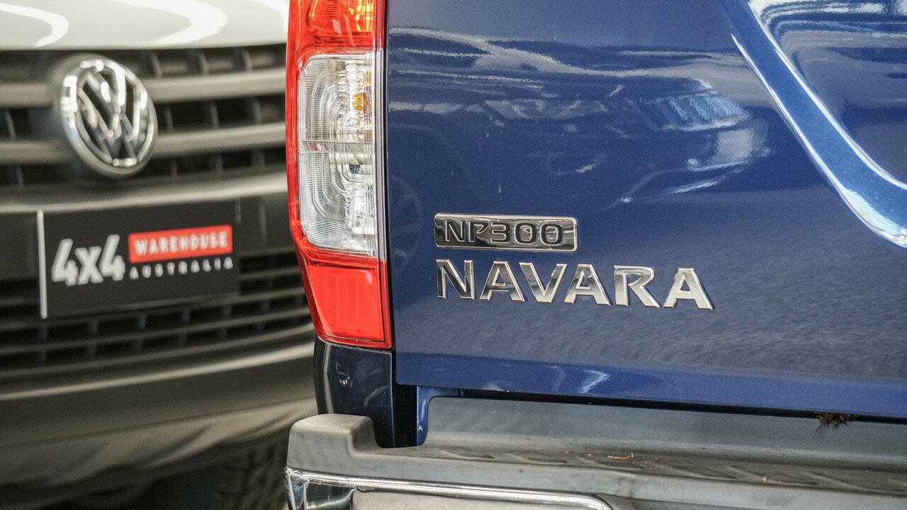 2015 NISSAN NAVARA NP300 D23 RX (4X4) 6 SP MANUAL 2D KING CAB UTILITY