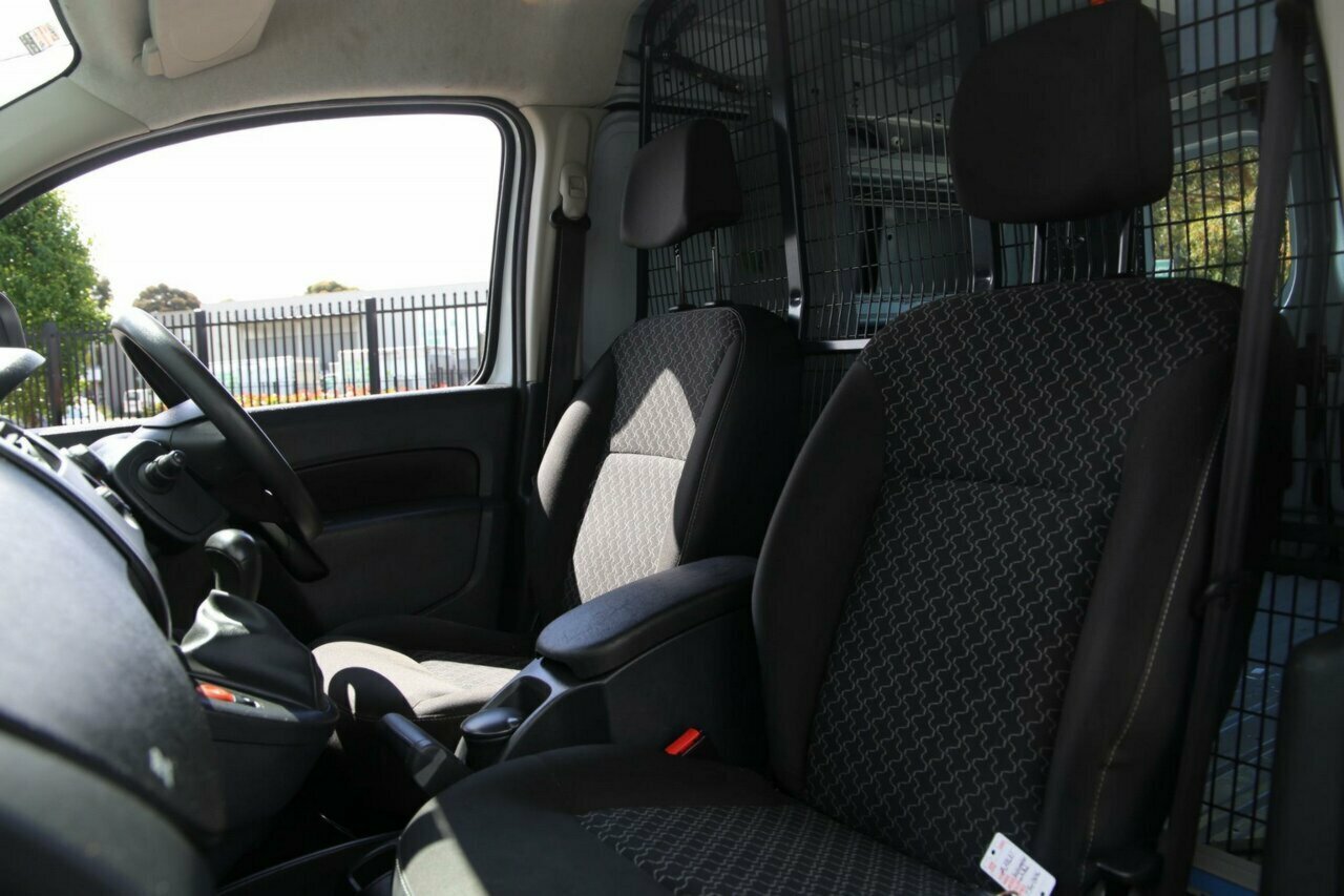 2016 RENAULT KANGOO F61 PHASE II SWB EDC 6 SP SPORTS AUTOMATIC DUAL CLUTCH 5D VAN