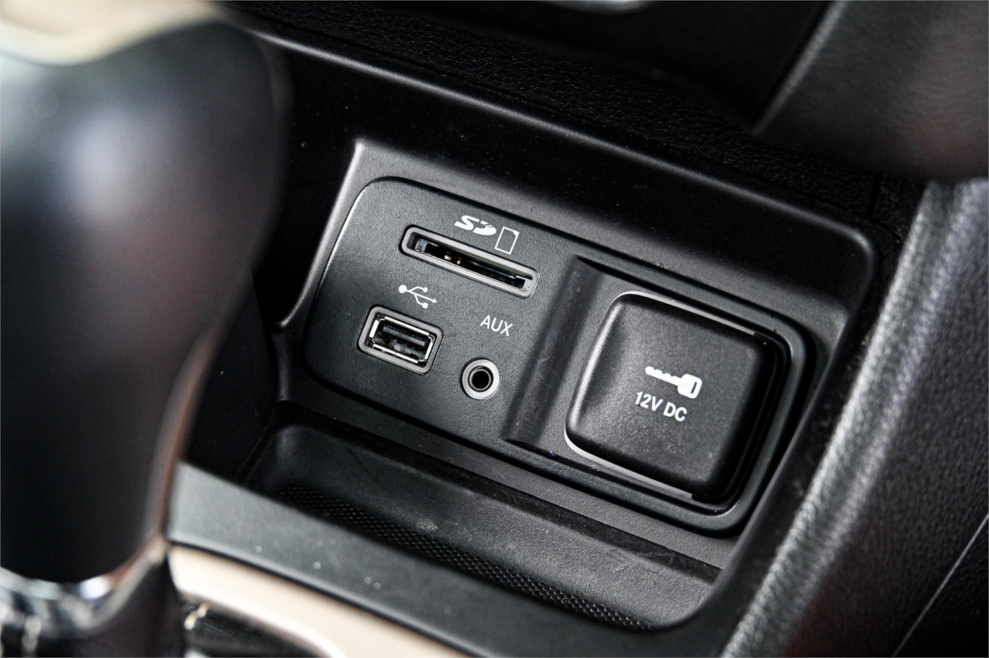 2015 JEEP CHEROKEE KL LIMITED SPORTS AUTOMATIC WAGON