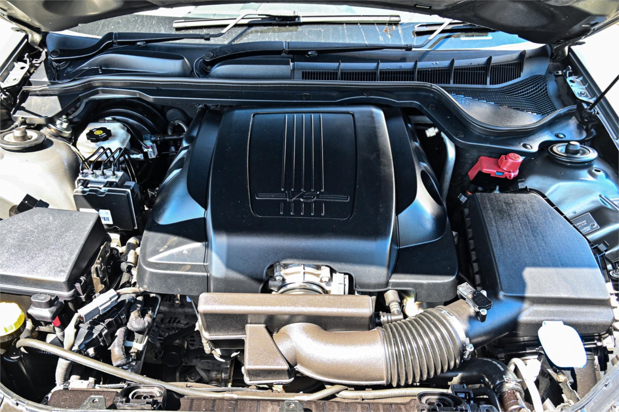 2011 HOLDEN COMMODORE VE II SV6 SPORTS AUTOMATIC WAGON