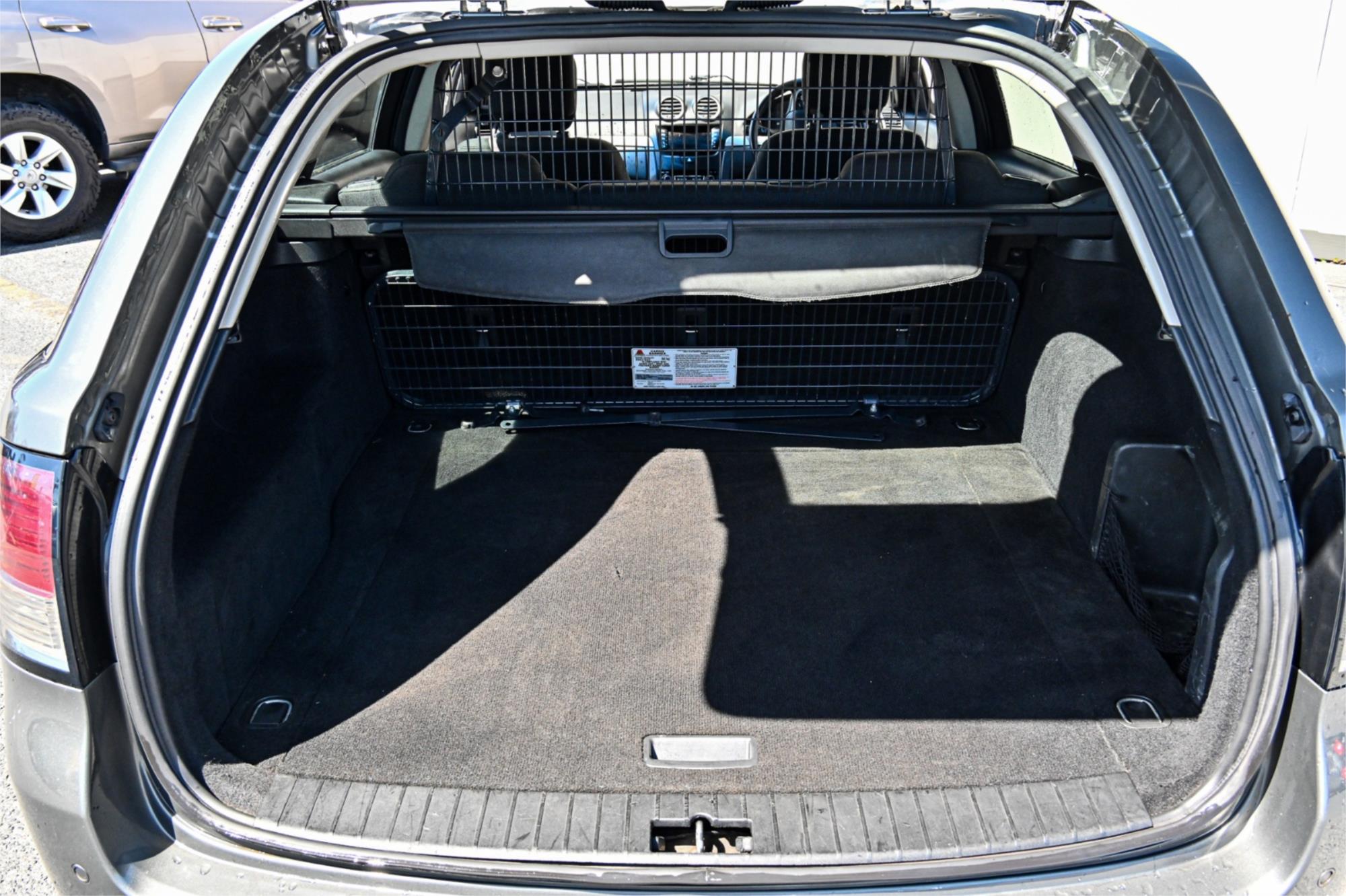 2011 HOLDEN COMMODORE VE II SV6 SPORTS AUTOMATIC WAGON