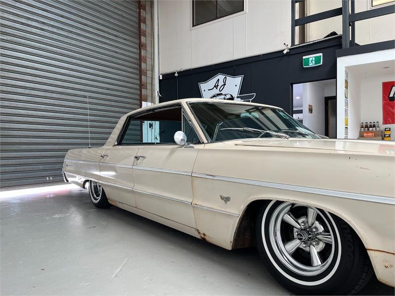 1964 CHEVROLET IMPALA 2 SP AUTOMATIC 4D HARDTOP