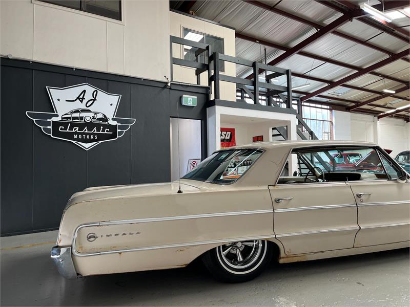 1964 CHEVROLET IMPALA 2 SP AUTOMATIC 4D HARDTOP