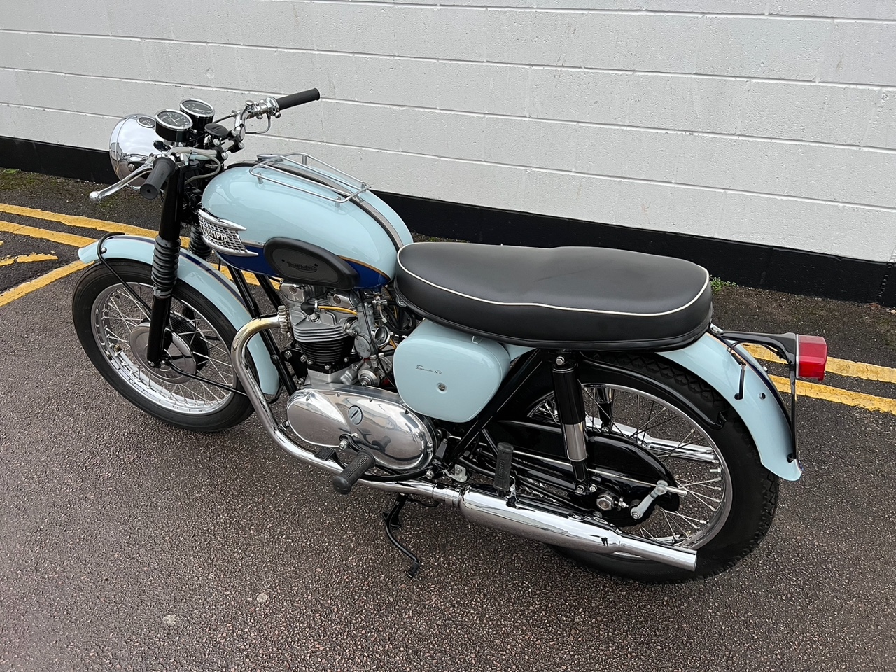1960 TRIUMPH BONNEVILLE T120 ROAD