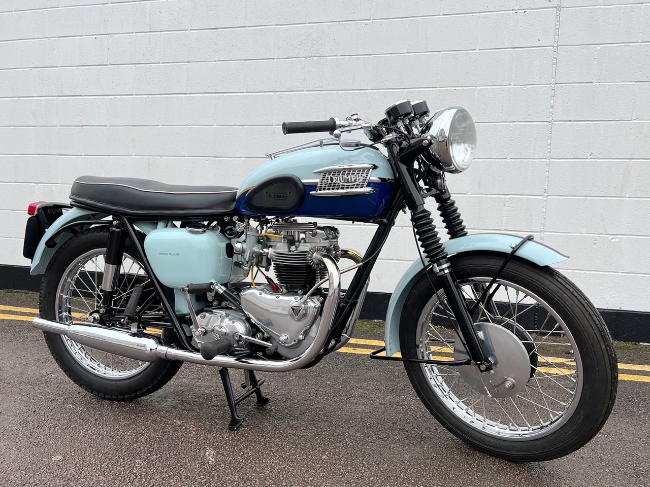 1960 TRIUMPH BONNEVILLE T120 ROAD