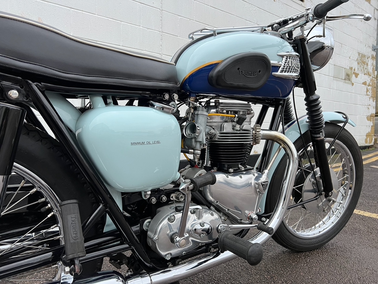 1960 TRIUMPH BONNEVILLE T120 ROAD