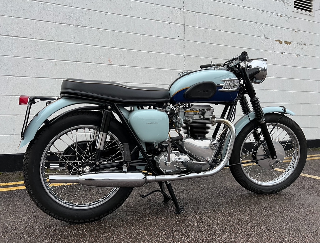 1960 TRIUMPH BONNEVILLE T120 ROAD