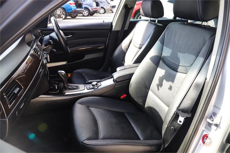2011 BMW 3 SERIES E90 320I SPORTS AUTOMATIC SEDAN