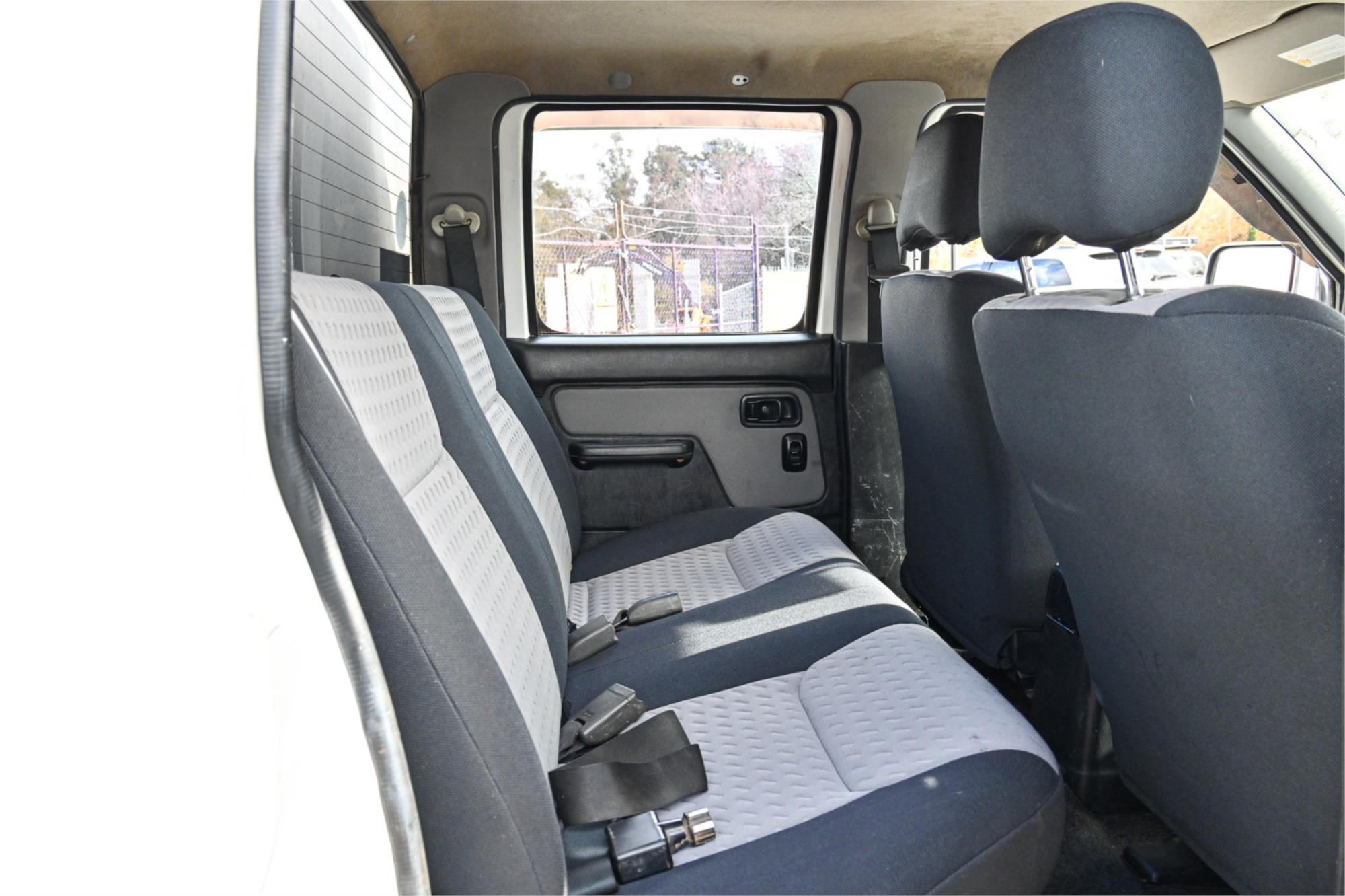 2013 NISSAN NAVARA D22 ST-R MANUAL UTILITY