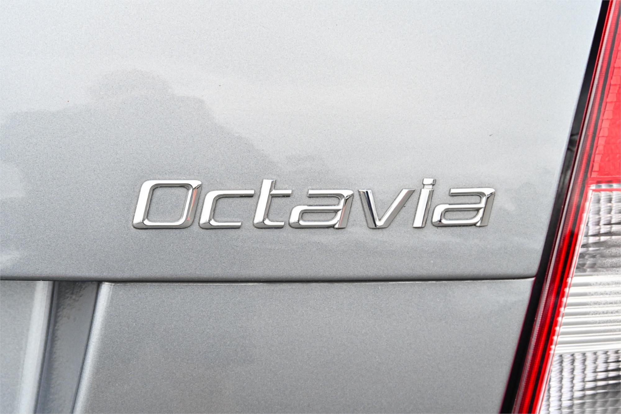 2012 SKODA OCTAVIA 1Z 118TSI SPORTS AUTOMATIC DUAL CLUTCH LIFTBACK