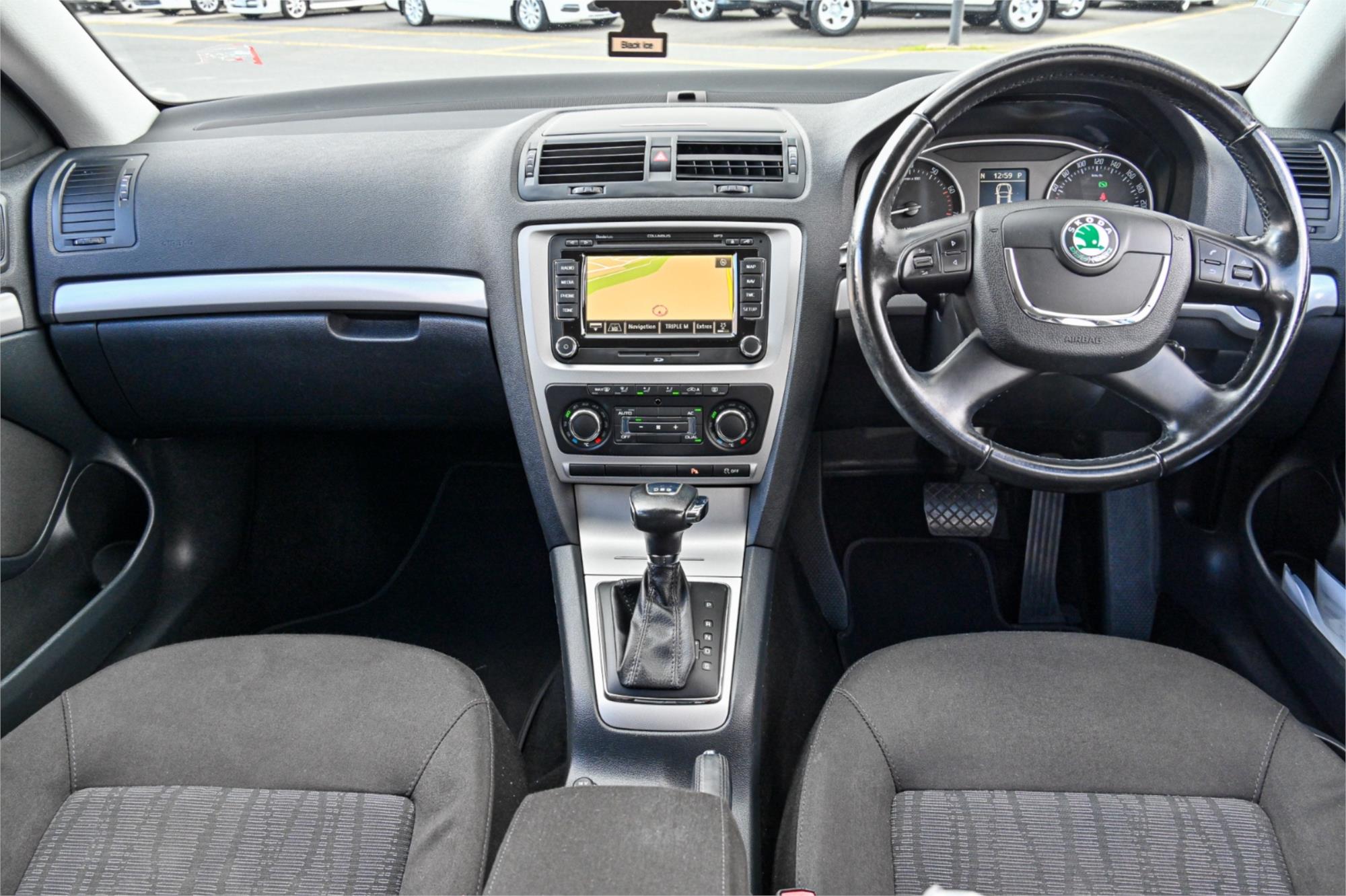 2012 SKODA OCTAVIA 1Z 118TSI SPORTS AUTOMATIC DUAL CLUTCH LIFTBACK