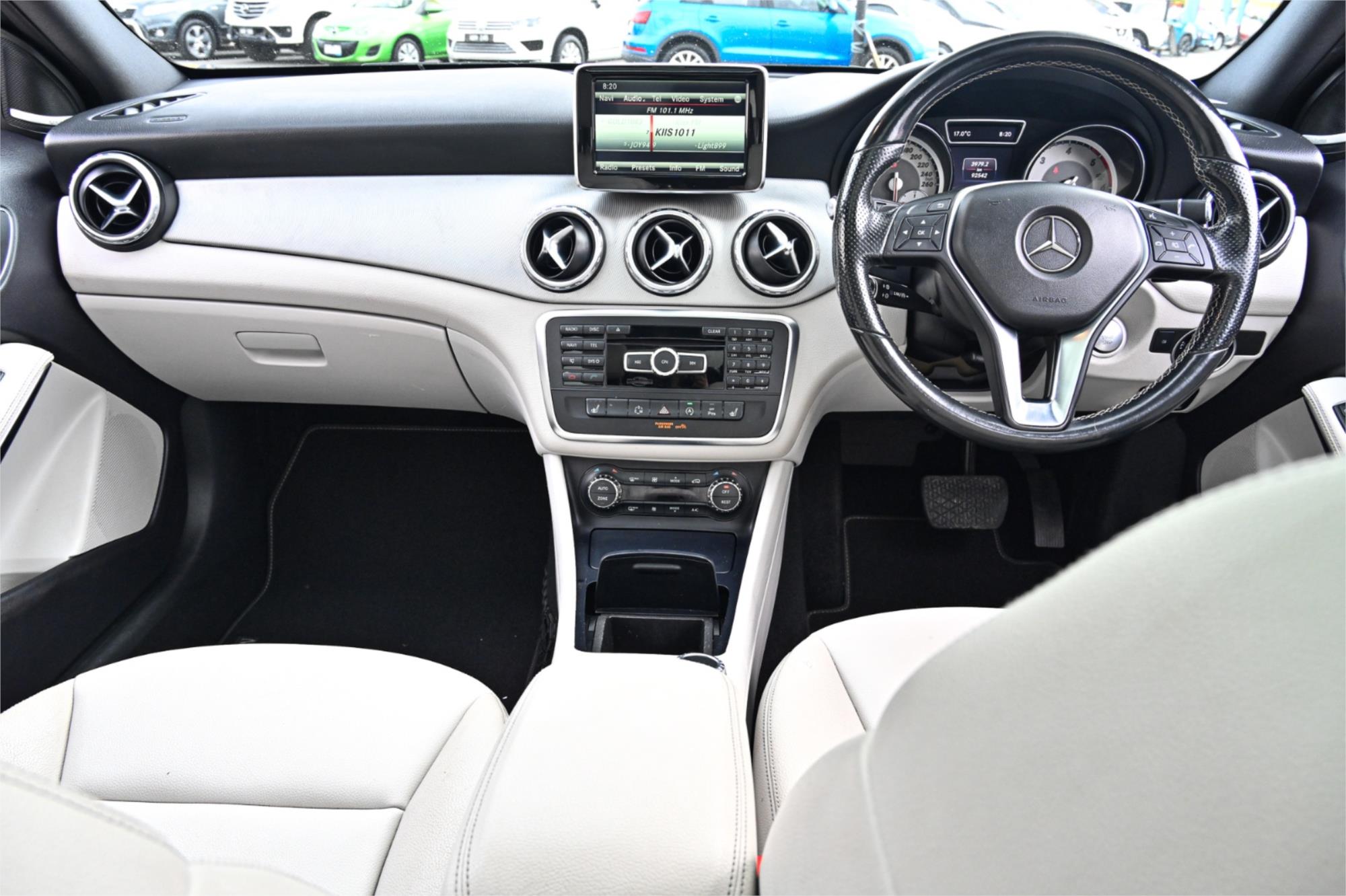 2015 MERCEDES-BENZ GLA-CLASS X156 GLA200 CDI SPORTS AUTOMATIC DUAL CLUTCH WAGON