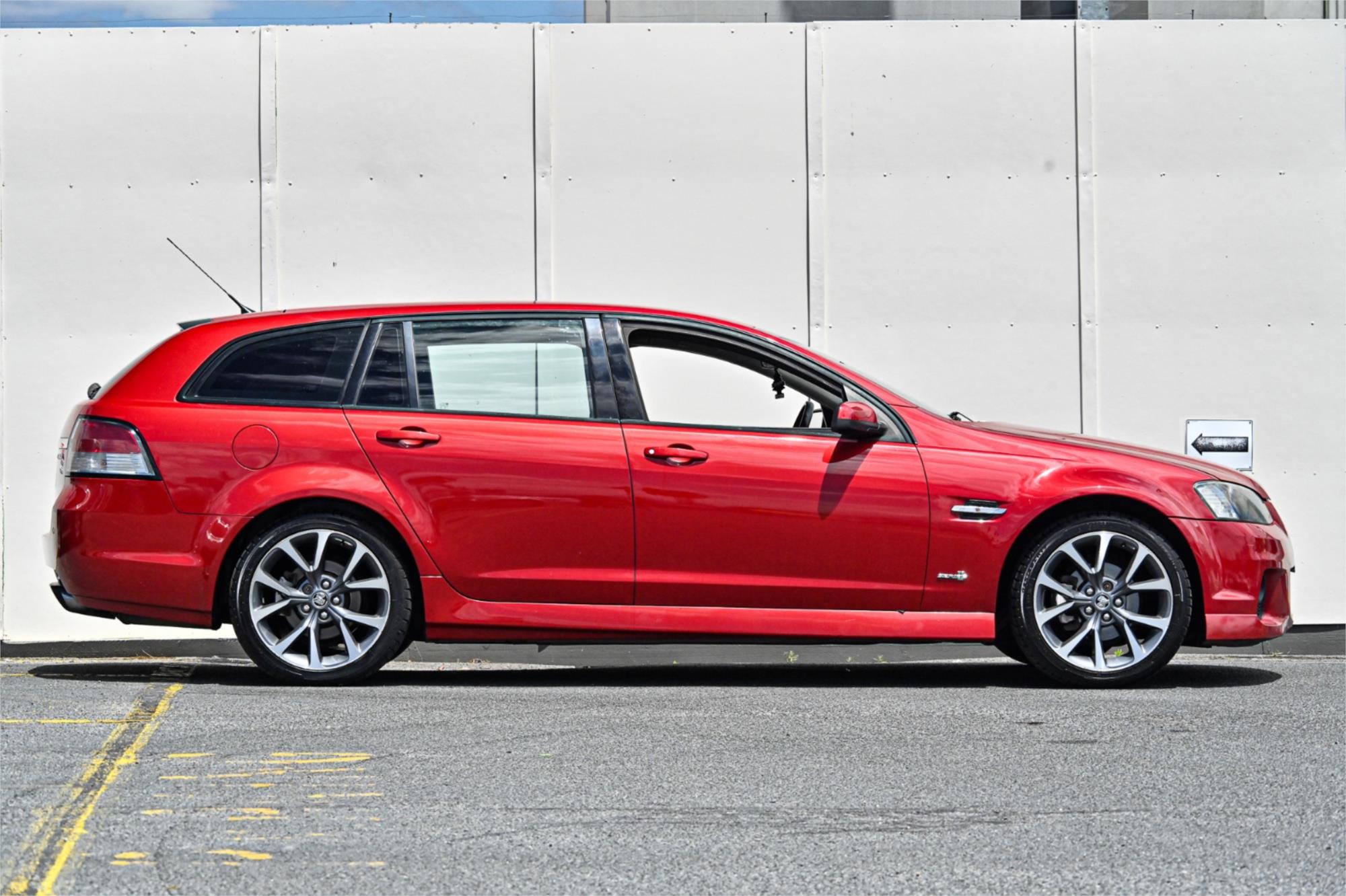 2013 HOLDEN COMMODORE VE II SV6 SPORTS AUTOMATIC WAGON