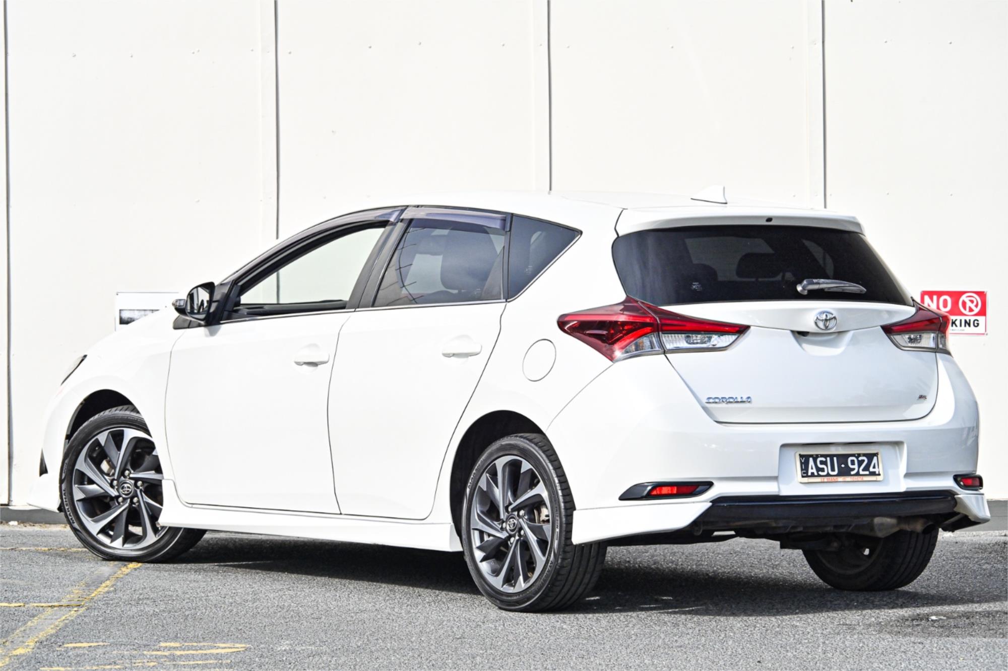 2017 TOYOTA COROLLA ZRE182R MY17 ZR CVT AUTO 7 SP SEQUENTIAL 5D HATCHBACK