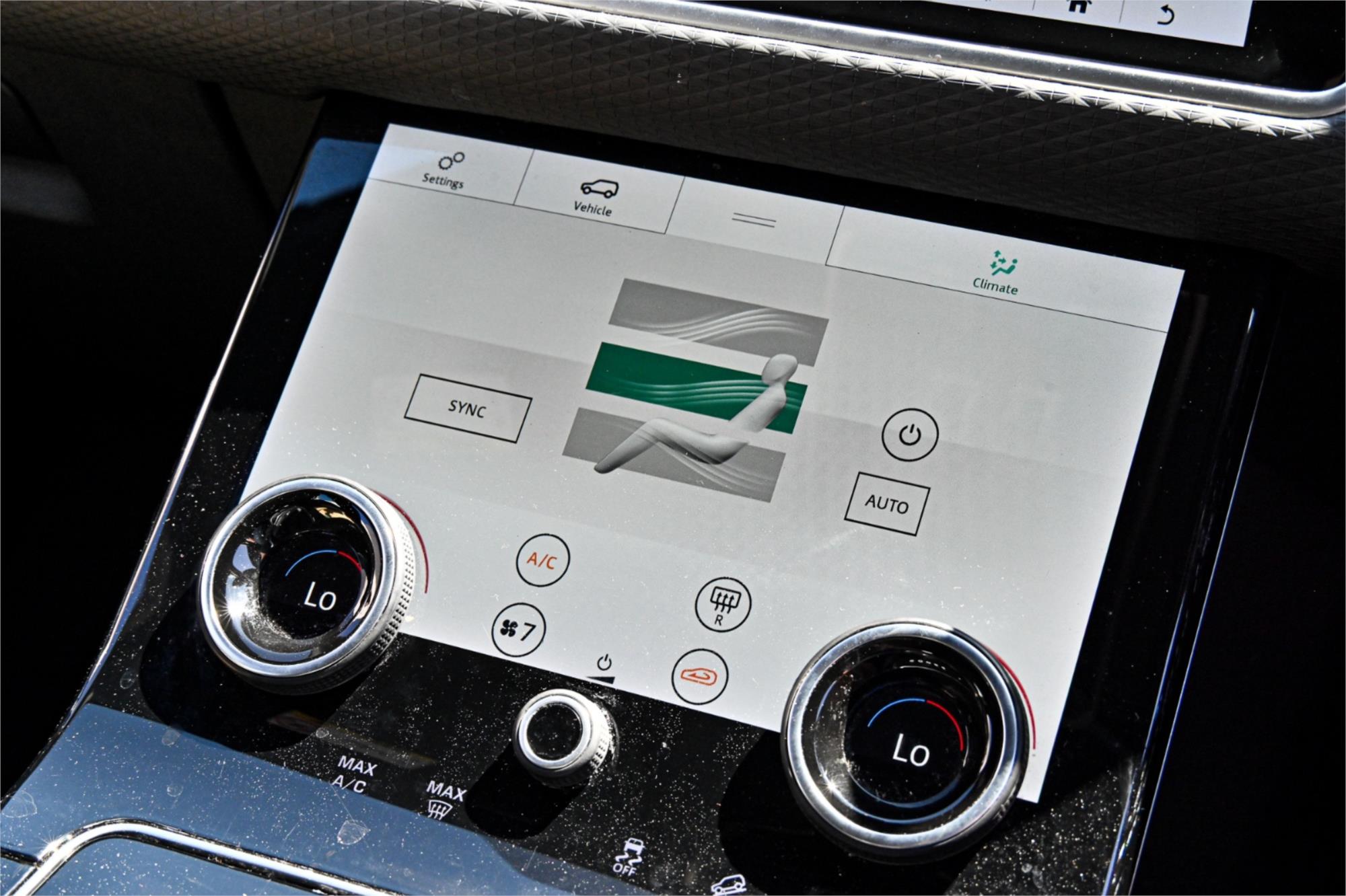 2020 LAND ROVER RANGE ROVER VELAR L560 MY20 P250 STANDARD (184kW) 8 SP AUTOMATIC 4D WAGON